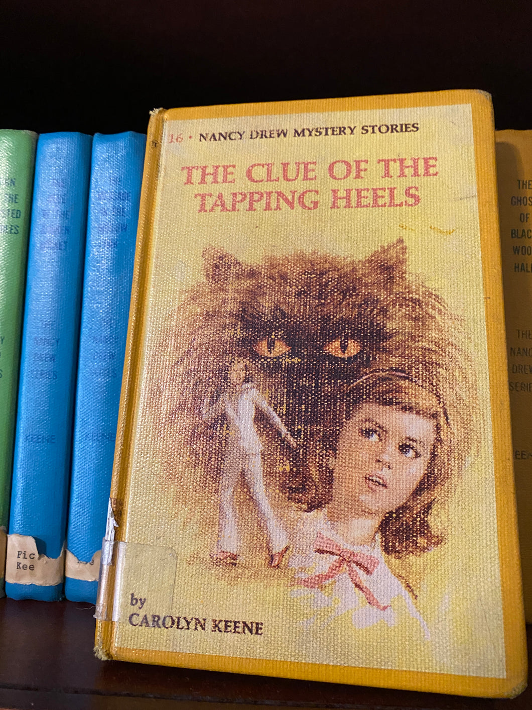 Nancy Drew The Clue of the Tapping Heels Library Edition