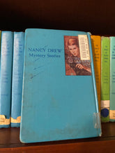 Load image into Gallery viewer, Nancy Drew The Clue of the Broken Locket Library Edition