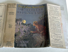 Load image into Gallery viewer, Nancy Drew Red Gate Farm 1st Printing DJ