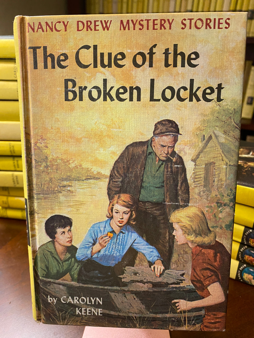 Vintage Nancy Drew Book The Clue of the Broken Locket 1st Pc Prtg